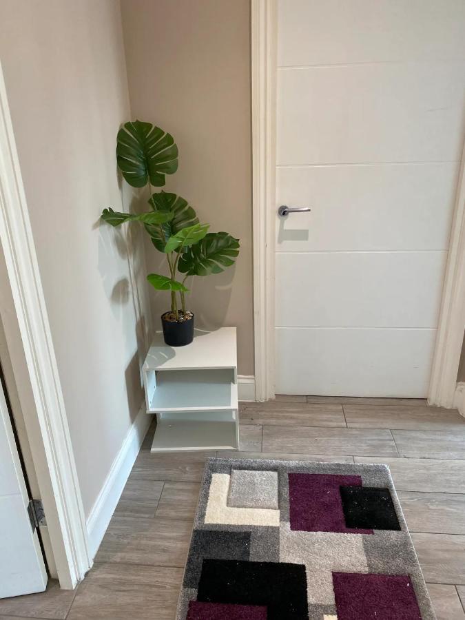 Beautiful Apartment Very Close To The Beach Brighton Exterior foto
